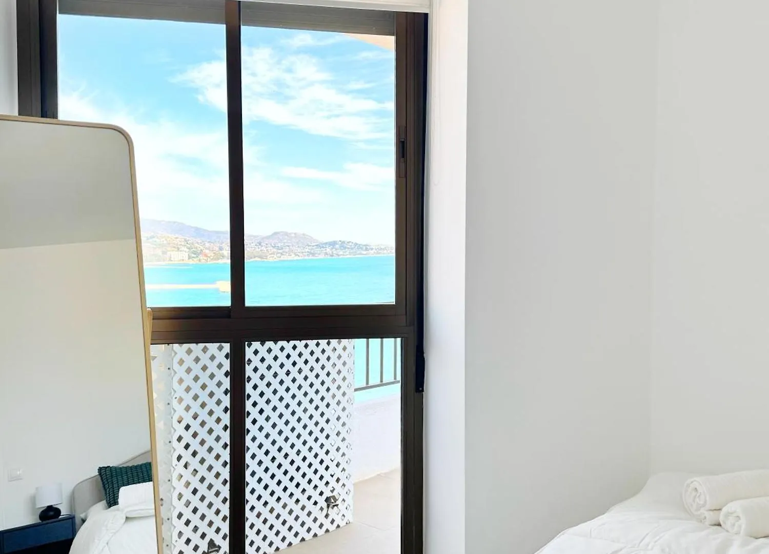 מאלגה Apartamento Malagueta Premium Con Terraza Y Vistas Al Mar 0*,  ספרד