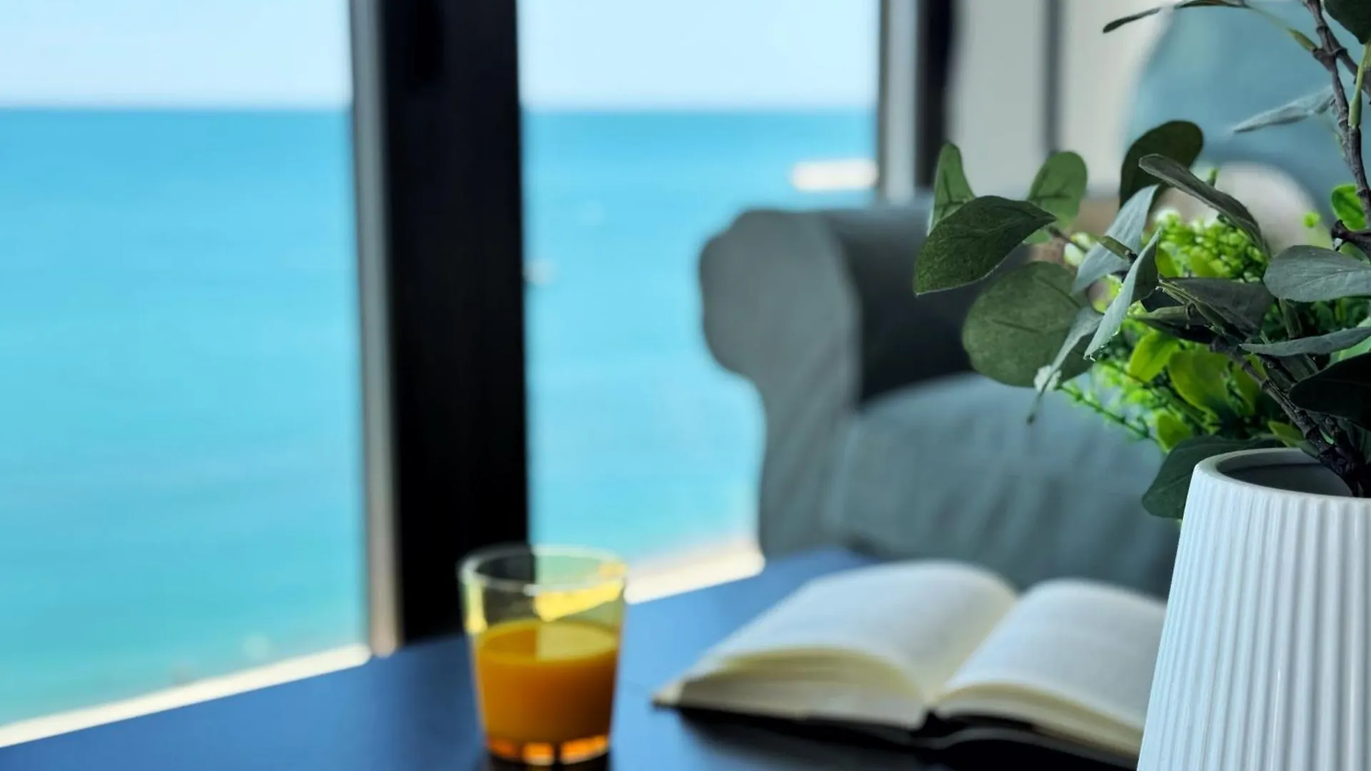 דירה מאלגה Apartamento Malagueta Premium Con Terraza Y Vistas Al Mar ספרד